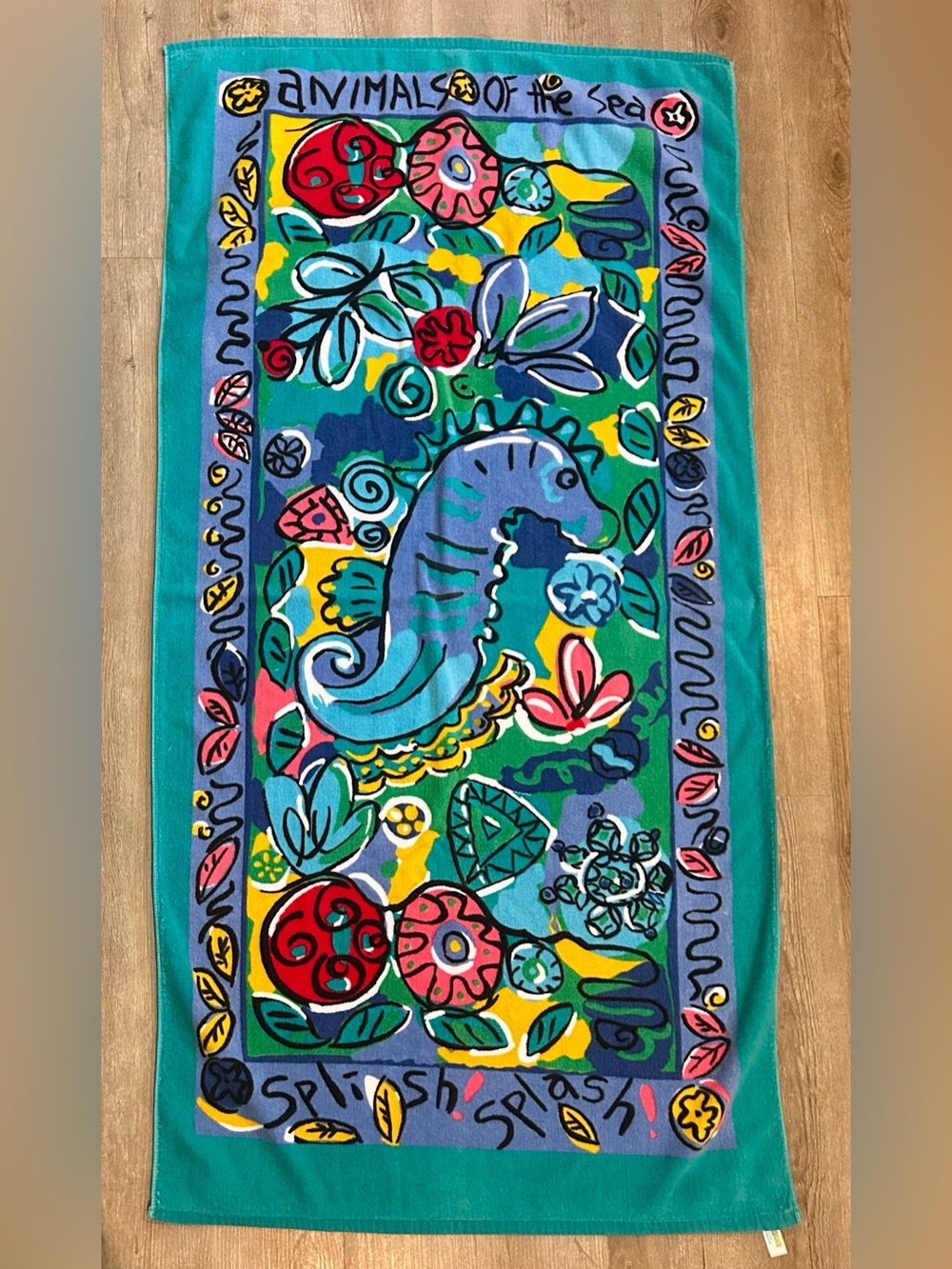 VTG Colorful “Animals Of The Sea” Seahorse Beach Towel Summer Stock